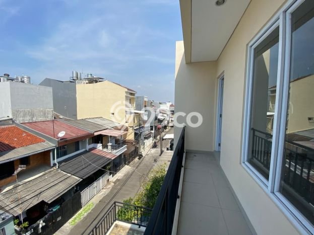 Rumah Mewah Siap Huni LT 90m2 di Kelapa Gading, Jakarta Utara Rumah Mewah Siap Huni LT 90m2 di Kelapa Gading, Jakarta Utara