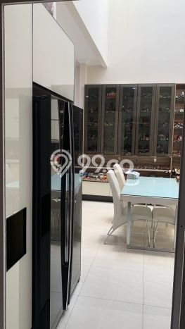 Jual Rumah Mewah Elegan Dengan View Eksklusif di Pegangsaan, Jakarta Utara Jual Rumah Mewah Elegan Dengan View Eksklusif di Pegangsaan, Jakarta Utara