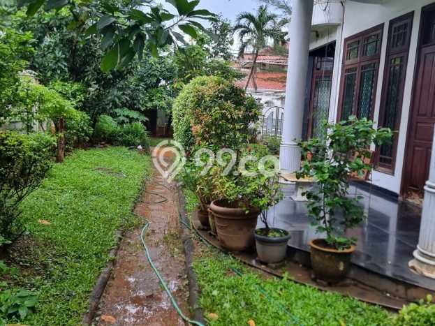 Rumah Eksklusif Dijual LT 715m2 di Cempaka Putih, Jakarta Pusat Rumah Eksklusif Dijual LT 715m2 di Cempaka Putih, Jakarta Pusat
