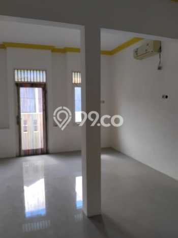 Jual Rumah Strategis Bagus Punya 3 KT di Kelapa Gading Jakarta Utara SHM Jual Rumah Strategis Bagus Punya 3 KT di Kelapa Gading Jakarta Utara SHM