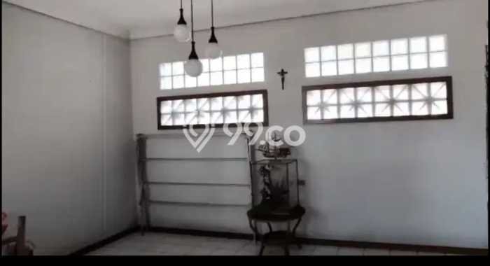 Siap Huni Hunian Elit 5 Kamar di Cicendo Dekat ke Mana Saja Siap Huni Hunian Elit 5 Kamar di Cicendo Dekat ke Mana Saja