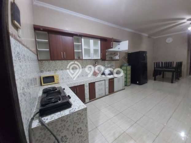 Dijual Rumah 5 Kamar Lokasi Strategis Nyaman dan Strategis di Driyorejo Dijual Rumah 5 Kamar Lokasi Strategis Nyaman dan Strategis di Driyorejo