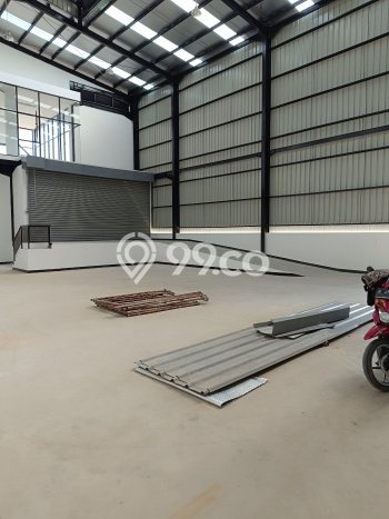 Untuk Dijual! Pabrik di Jababeka Bekasi LT 990m2 / LB 525m2 Kawasan Strategis Untuk Dijual! Pabrik di Jababeka Bekasi LT 990m2 / LB 525m2 Kawasan Strategis