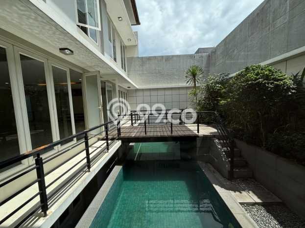 Jual Rumah Mewah Elegan Dengan View Eksklusif di Gading Serpong Pondok Hijau Golf, Tangerang Jual Rumah Mewah Elegan Dengan View Eksklusif di Gading Serpong Pondok Hijau Golf, Tangerang
