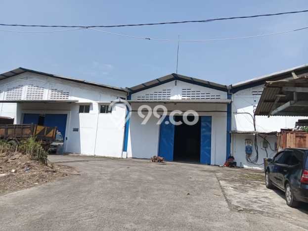 Area Strategis! Disewakan Gudang Lokasi Jati Uwung, Tangerang Cocok untuk Bisnis Area Strategis! Disewakan Gudang Lokasi Jati Uwung, Tangerang Cocok untuk Bisnis
