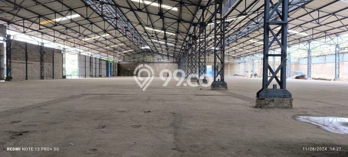 Unit Gudang Disewa Lokasi Pulo Gadung, Jakarta Timur Spesifikasi Luas Bangunan 2160m2 Unit Gudang Disewa Lokasi Pulo Gadung, Jakarta Timur Spesifikasi Luas Bangunan 2160m2