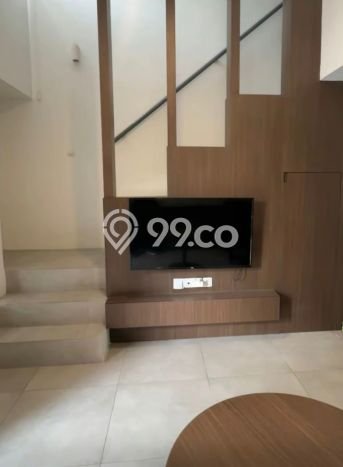 For Sale Hunian Rumah Terawat 3 KT di BSD, Tangerang For Sale Hunian Rumah Terawat 3 KT di BSD, Tangerang