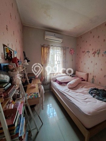 Rumah Mewah Dijual LT 112m2 di BSD, Tangerang Selatan Rumah Mewah Dijual LT 112m2 di BSD, Tangerang Selatan