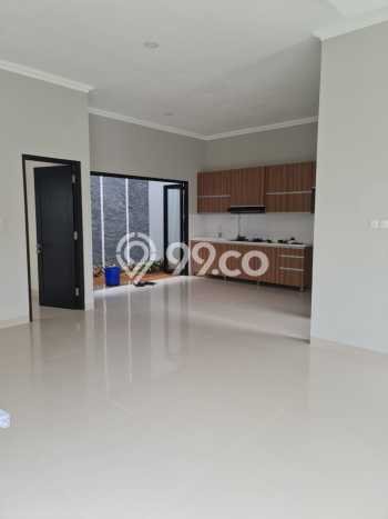 Hunian Mewah Siap Huni LT 125m2 di Duren Sawit, Jakarta Timur Hunian Mewah Siap Huni LT 125m2 di Duren Sawit, Jakarta Timur