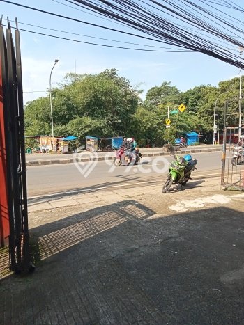 Ruko Dijual Lokasi Emas di Cibinong Luas 150m2 Ruko Dijual Lokasi Emas di Cibinong Luas 150m2