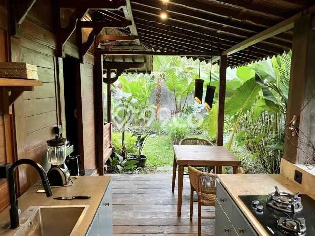 Komersial Usaha Dijual di Ubud Gianyar LT 150m2 & LB 50m2 Komersial Usaha Dijual di Ubud Gianyar LT 150m2 & LB 50m2