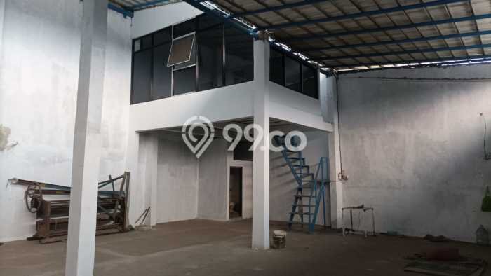 Untuk Dijual! Komersial di Tanah Sareal Bogor LT 300m2 / LB 300m2 Kawasan Strategis Untuk Dijual! Komersial di Tanah Sareal Bogor LT 300m2 / LB 300m2 Kawasan Strategis
