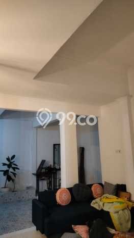 Rumah Strategis Minimalis Lb 330m2 di Karawaci, Tangerang Rumah Strategis Minimalis Lb 330m2 di Karawaci, Tangerang