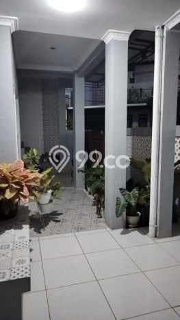 Rumah Strategis Minimalis Lb 330m2 di Karawaci, Tangerang Rumah Strategis Minimalis Lb 330m2 di Karawaci, Tangerang