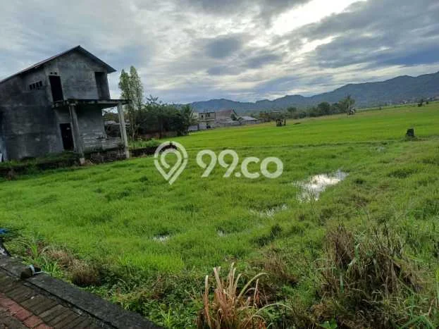 Lahan Dijual Lokasi Strategis di Balikpapan dengan Luas 180000m2 Lahan Dijual Lokasi Strategis di Balikpapan dengan Luas 180000m2