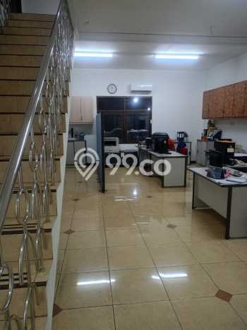 Unit Gudang Disewakan di Batu Ceper di Area Ramai & Strategis Unit Gudang Disewakan di Batu Ceper di Area Ramai & Strategis