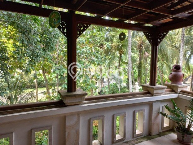 Vila Kawasan , Area 1000m2m², Dekat dengan fasilitas publik Vila Kawasan , Area 1000m2m², Dekat dengan fasilitas publik