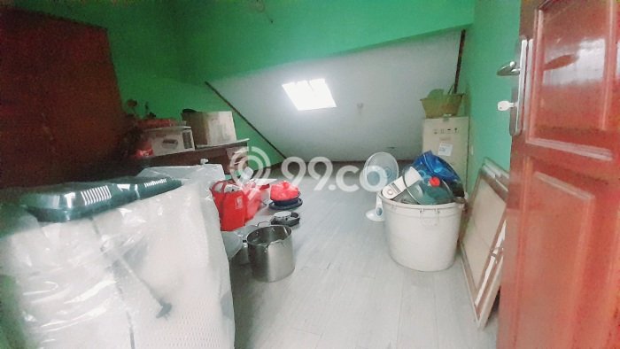 Rumah Luas Asri 5 KT Siap Pakai di Galaxy Bekasi Rumah Luas Asri 5 KT Siap Pakai di Galaxy Bekasi