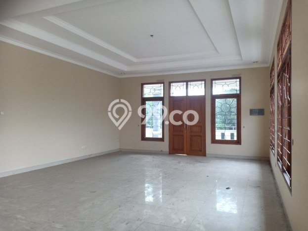 Dijual Rumah Premium dengan Fasilitas Sekitar Lengkap di Ciracas, Jakarta Timur Dijual Rumah Premium dengan Fasilitas Sekitar Lengkap di Ciracas, Jakarta Timur