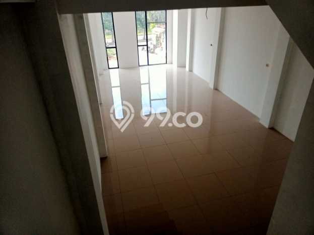 Ruko Premium Kawasan Kranji, Luas 168m², Lokasi Jalan Utama Ruko Premium Kawasan Kranji, Luas 168m², Lokasi Jalan Utama