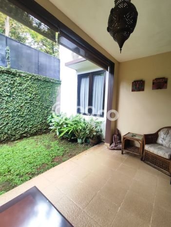 Ready to Use! Premium House LT 235m2 Desain Modern di Tanjung Barat Ready to Use! Premium House LT 235m2 Desain Modern di Tanjung Barat