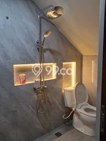 Dijual Rumah Luas Elegan Dengan View Eksklusif di Ciganjur, Jakarta Selatan Dijual Rumah Luas Elegan Dengan View Eksklusif di Ciganjur, Jakarta Selatan