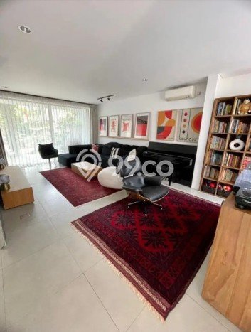 Dijual Rumah Luas Elegan Dengan View Cantik di Tanah Kusir, Jakarta Selatan Dijual Rumah Luas Elegan Dengan View Cantik di Tanah Kusir, Jakarta Selatan