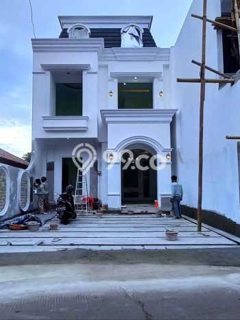 Siap Huni Rumah Mewah 4 Kamar di Jagakarsa Dekat ke Mana Saja Siap Huni Rumah Mewah 4 Kamar di Jagakarsa Dekat ke Mana Saja