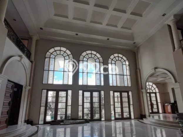 Rumah Luxury Modern Tanpa Renovasi di patra kuningan Jakarta Selatan Rumah Luxury Modern Tanpa Renovasi di patra kuningan Jakarta Selatan