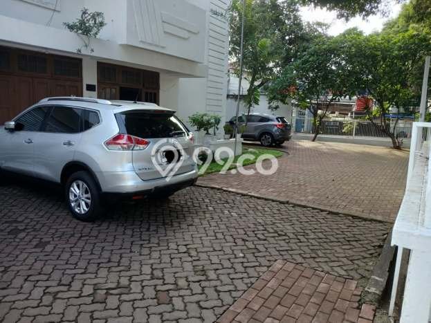 Rumah Elit LB 280m2 Siap Pakai Desain Elegan di Kalimalang, Jakarta Timur Rumah Elit LB 280m2 Siap Pakai Desain Elegan di Kalimalang, Jakarta Timur