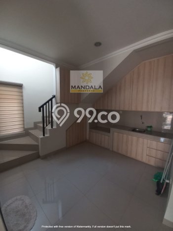 Rumah Luas Asri 4 KT Siap Huni di BSD City Tangerang Rumah Luas Asri 4 KT Siap Huni di BSD City Tangerang