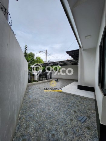 Jual Rumah Modern 3 KT di BSD Nusaloka, Tangerang Jual Rumah Modern 3 KT di BSD Nusaloka, Tangerang
