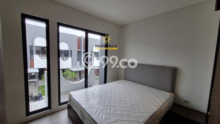 Rumah Minimalis 3 KT LT 60m2 di BSD City Rumah Minimalis 3 KT LT 60m2 di BSD City