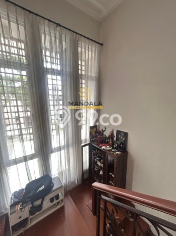 Jual Rumah Luas Elegan Dengan View Cantik di BSD Green Wich, Tangerang Jual Rumah Luas Elegan Dengan View Cantik di BSD Green Wich, Tangerang