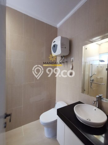 Hunian Mewah LB 130m2 Siap Pakai Desain Elegan di BSD Green Wich, Tangerang Hunian Mewah LB 130m2 Siap Pakai Desain Elegan di BSD Green Wich, Tangerang