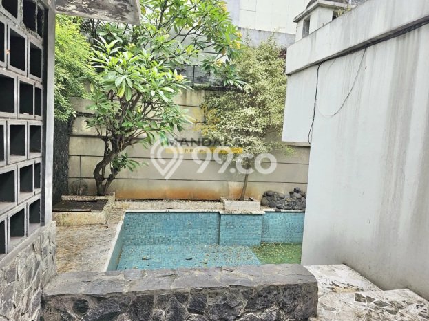Rumah Luxury Modern Siap Huni di Bendungan Hilir Jakarta Pusat Rumah Luxury Modern Siap Huni di Bendungan Hilir Jakarta Pusat
