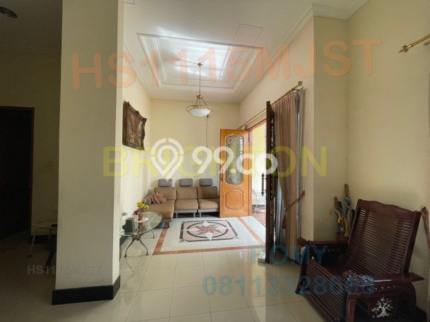 Rumah Mewah Akses Strategis di Surabaya Semi Furnished Rumah Mewah Akses Strategis di Surabaya Semi Furnished