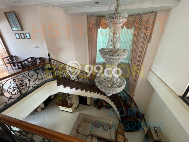 Rumah Mewah Akses Strategis di Surabaya Semi Furnished Rumah Mewah Akses Strategis di Surabaya Semi Furnished
