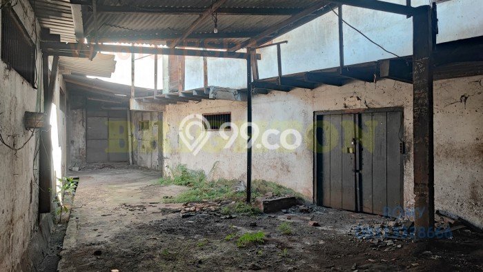 Gudang Dijual di Taman LT 2303m2, LB 1100m2 Solusi Investasi Cerdas Gudang Dijual di Taman LT 2303m2, LB 1100m2 Solusi Investasi Cerdas