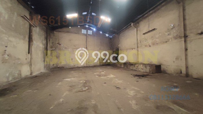 Gudang Dijual di Taman LT 2303m2, LB 1100m2 Solusi Investasi Cerdas Gudang Dijual di Taman LT 2303m2, LB 1100m2 Solusi Investasi Cerdas