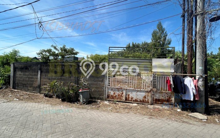 Lahan Dijual Lokasi Strategis di Surabaya dengan Luas 220m2 Lahan Dijual Lokasi Strategis di Surabaya dengan Luas 220m2