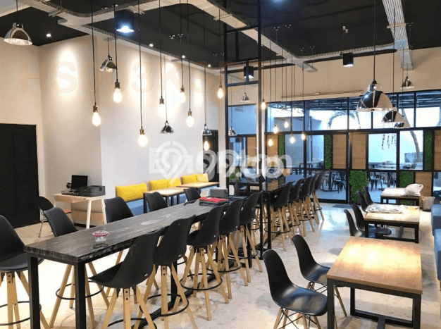 Ready to Use! Premium House LT 790m2 Desain Modern di Raya Darmo Ready to Use! Premium House LT 790m2 Desain Modern di Raya Darmo