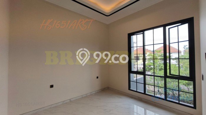 Rumah Eksklusif Dijual LT 127m2 di Sukolilo, Surabaya Rumah Eksklusif Dijual LT 127m2 di Sukolilo, Surabaya