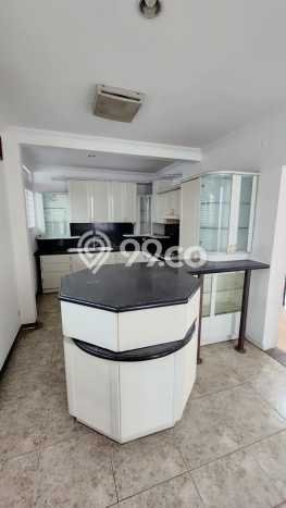 Rumah Elit Modern Tanpa Renovasi di Setra Sari Bandung Rumah Elit Modern Tanpa Renovasi di Setra Sari Bandung