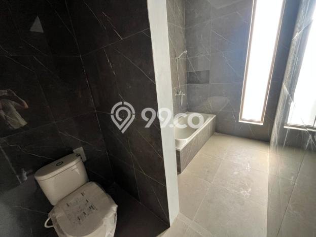 Rumah Modern 3 KT LT 112m2 di Taman Kopo Indah Rumah Modern 3 KT LT 112m2 di Taman Kopo Indah