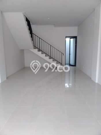 Ruko Paling Dicari LB 110m2 Dijual di Driyorejo Ruko Paling Dicari LB 110m2 Dijual di Driyorejo