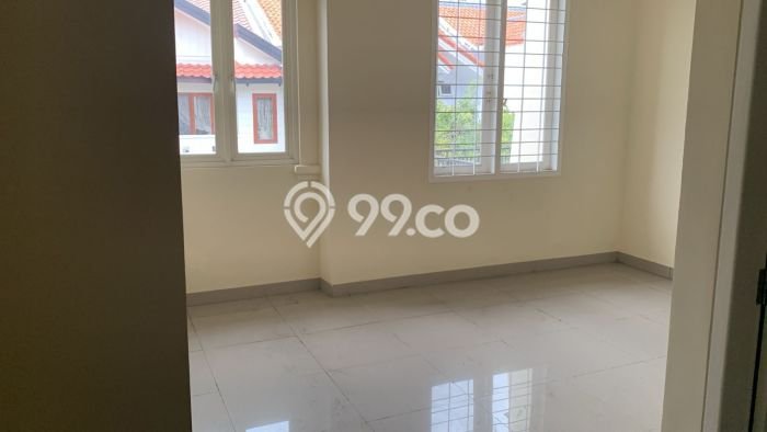 Rumah Minimalis 6 KT LT 136m2 di Kebonsari Rumah Minimalis 6 KT LT 136m2 di Kebonsari