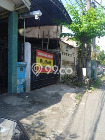 Jual Rumah Luas Megah Dengan View Eksklusif di Dharma Husada, Surabaya Jual Rumah Luas Megah Dengan View Eksklusif di Dharma Husada, Surabaya
