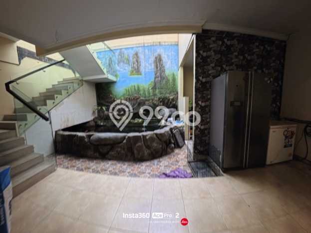 Dijual Rumah Premium dengan Fasilitas Sekitar Lengkap di Gayungan, Surabaya Dijual Rumah Premium dengan Fasilitas Sekitar Lengkap di Gayungan, Surabaya