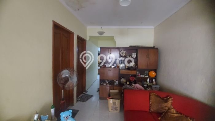 For Sale Rumah 3 Kamar Lokasi Strategis Nyaman dan Strategis di Rungkut For Sale Rumah 3 Kamar Lokasi Strategis Nyaman dan Strategis di Rungkut